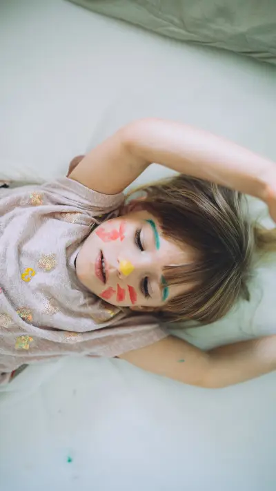 天真孩童-拍信图库