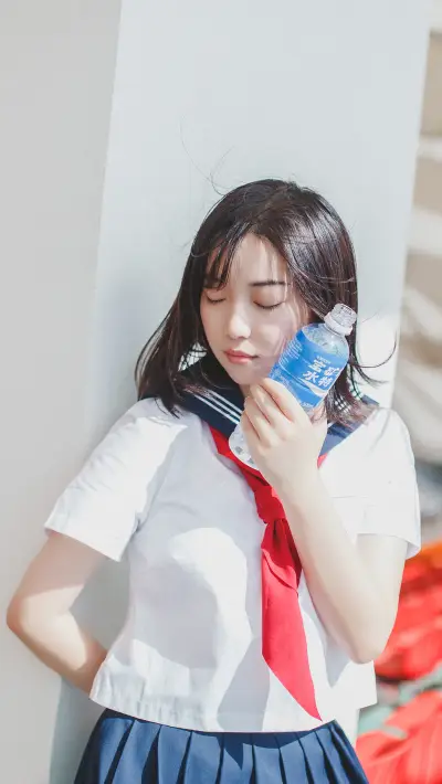 青春与你-锐景创意