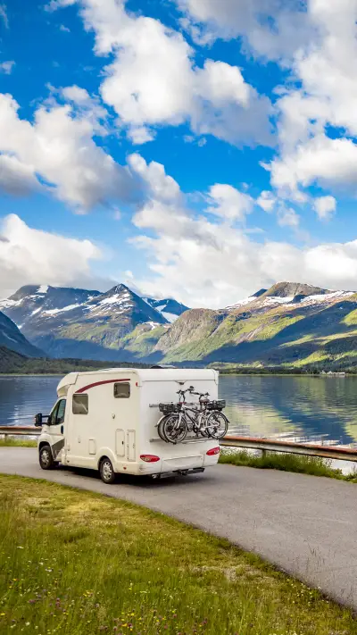 秋日露营记-拍信图库