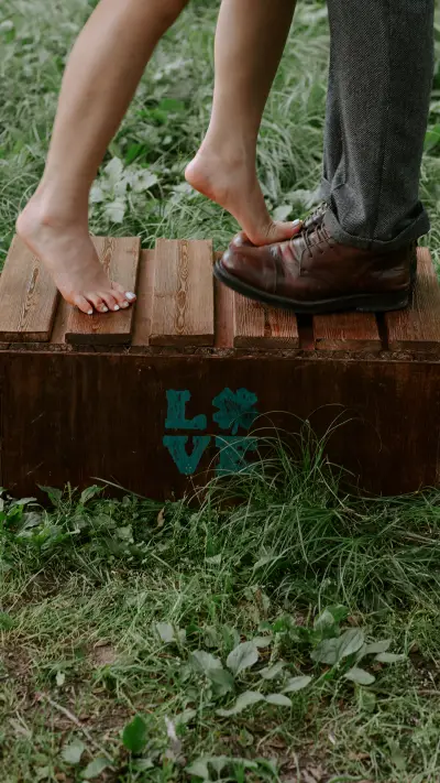 乐玛摄影情侣婚纱写真-锐景创意