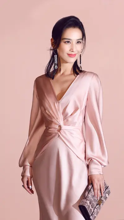 黄圣依 - Screenshot 1