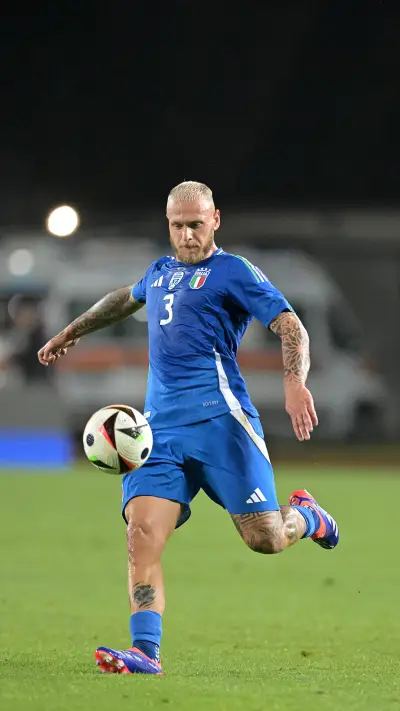 足球世界-锐景创意 - Screenshot 1